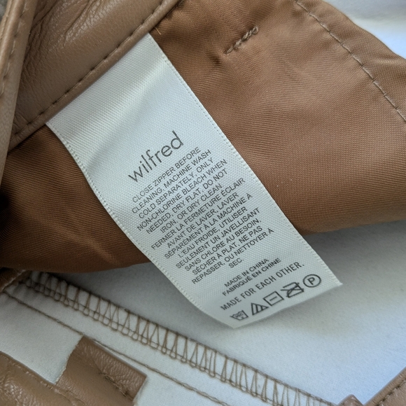 WILFRED Aritzia High Waisted Vegan Leather Pants Sz 00 Flax Beige - Picture 9 of 11